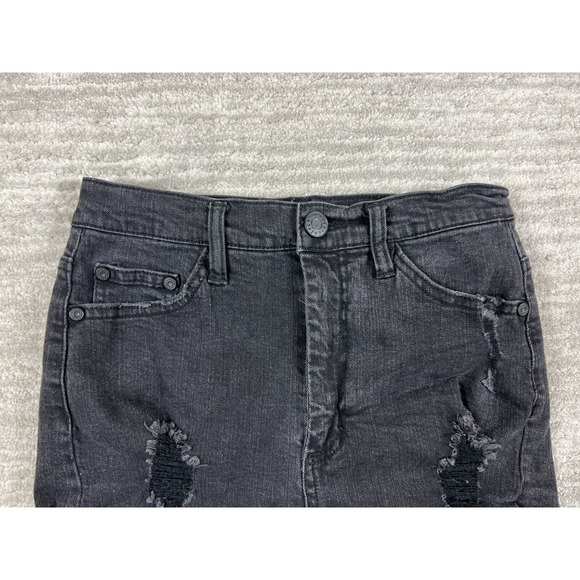 Refuge Shorts Womens‎ 4 Black Denim High Rise Cheeky Jean Distressed - Picture 2 of 11